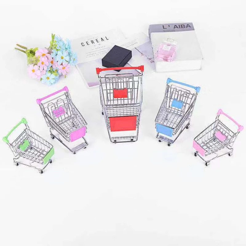 bebek oyuncak Süpermarket El Arabası Mini Alışveriş Sepeti Masaüstü Dekorasyon Depolama Oyuncak Hediye Dollhouse Mobilya Aksesuarları