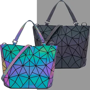 Aydınlık bao büyük çanta Holografik yansıtıcı geometrik çanta kadınlar için Kapitone omuz çantaları bayan Çanta bolsa feminina