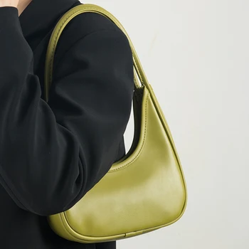 Tasarımcı Düzensiz Bayanlar omuzdan askili çanta Lüks Yumuşak Pu Deri Çanta Kadın Moda Basit Çantalar Yeşil Koltukaltı Çanta Kadın 2022 0