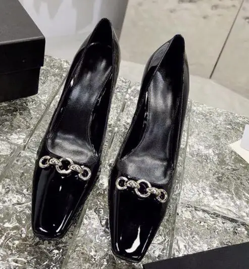 Carpaton 2023 Patent Deri Yüksek Topuk Ayakkabı Kadın Kare Ayak Siyah Deri Ofis Bayan Pompaları Metal Toka Süslemeleri Topuklu 4