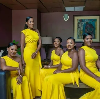 Sarı Mermaid Gelinlik Modelleri Bir Omuz Kat Uzunluk Saten Hizmetçi Onur Elbise Düğün Konuk Elbise