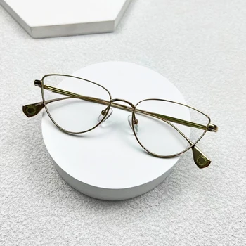 Japon tasarım titanyum gözlük çerçevesi kedi gözü miyopi gözlük kadınlar optik gözlük çerçeveleri erkekler için Anti mavi ışık gözlük 4