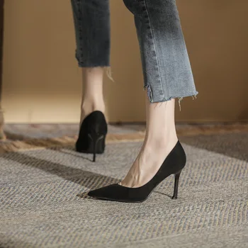 Kadın ayakkabısı Sivri yüksek topuklu kadın stiletto topuk Güzel süet moda Kore tek ayakkabı sığ ağız siyah iş ayakkabısı