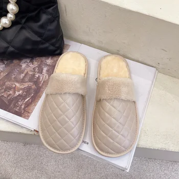 2022 Yeni kışlık terlik Unisex Düz Tabanlı Yuvarlak Kafa Aşınmaya dayanıklı Moda Ev sıcak ayakkabı Kadın pamuk terlikler Çift Ayakkabı