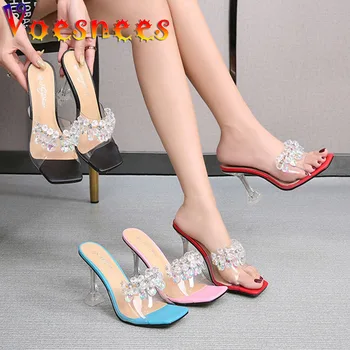 Voesnees Seksi Kare Uçlu Elmas Kadın Terlik Yeni Şeffaf PVC Parlak Pullu Topuk Ayakkabı Düz Renk Yaz Kristal Sandalet